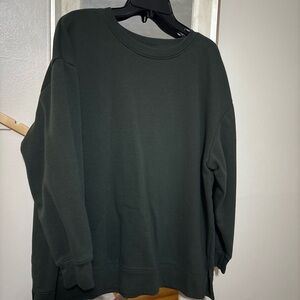 Women’s  Dark Green sweatshirt